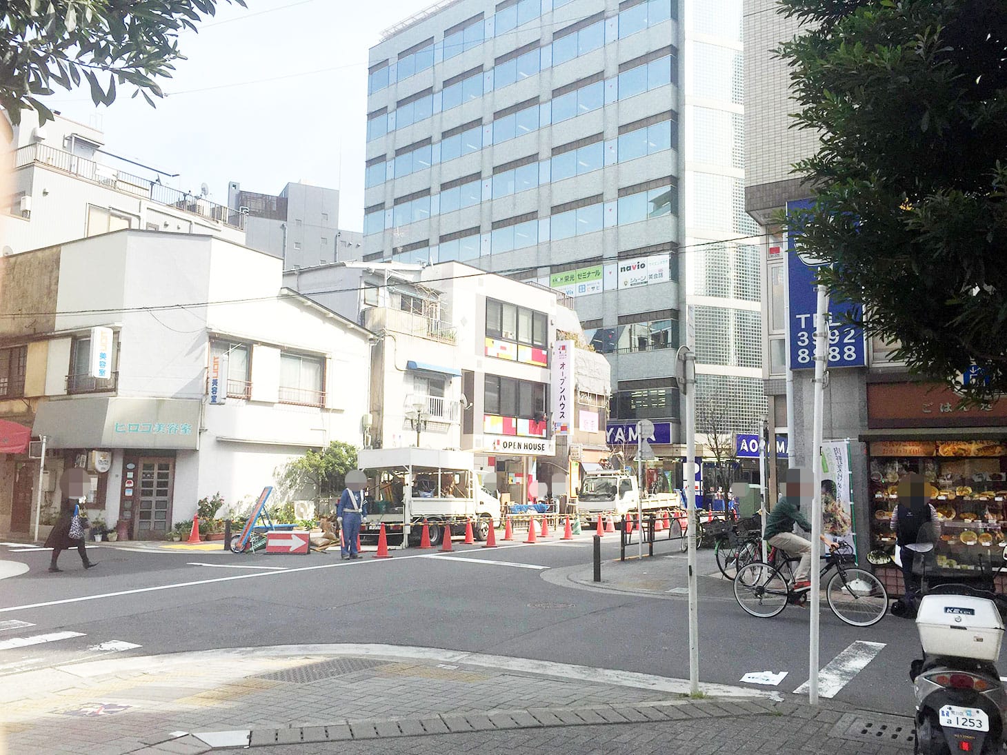 こちらがオープンハウスの店舗です。1階入り口より、店内へお入りお越しください。