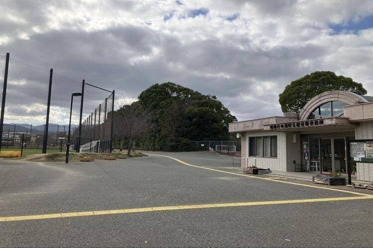 西南杜の湖畔公園