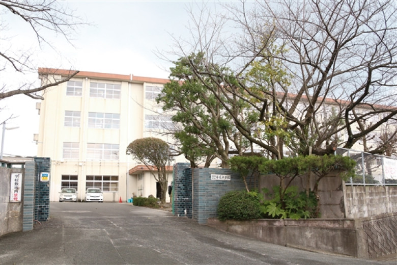 福岡市立平尾中学校