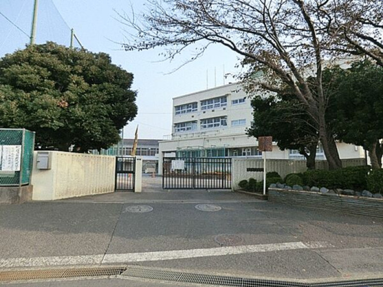 横浜市立中田中学校