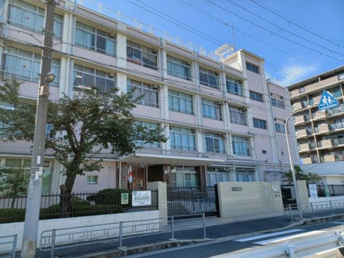 大阪市立巽東小学校