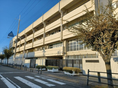 堺市立陵西中学校
