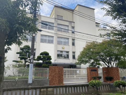 大阪市立西中島小学校