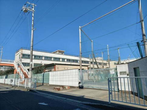 東大阪市立上小阪小学校