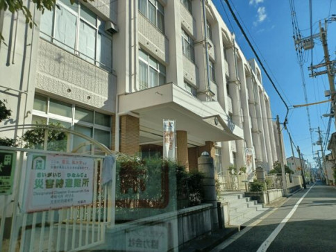 大阪市立北鶴橋小学校