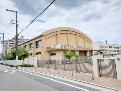 尼崎市立立花小学校