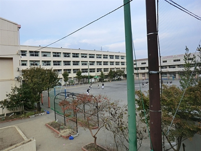 横浜市立坂本小学校