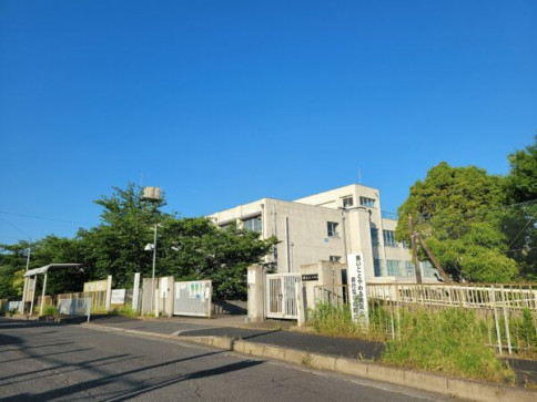 堺市立八田荘西小学校