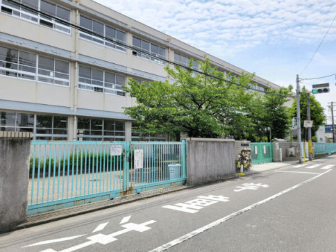 堺市立北八下小学校