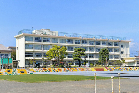 平塚市立富士見小学校