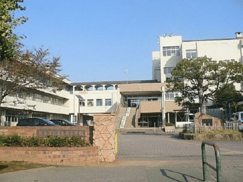 越谷市立蒲生南小学校